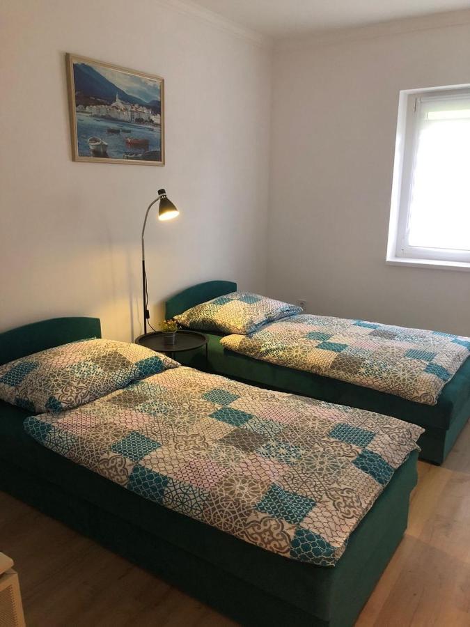 Kelemen Apartman Надьканижа Экстерьер фото