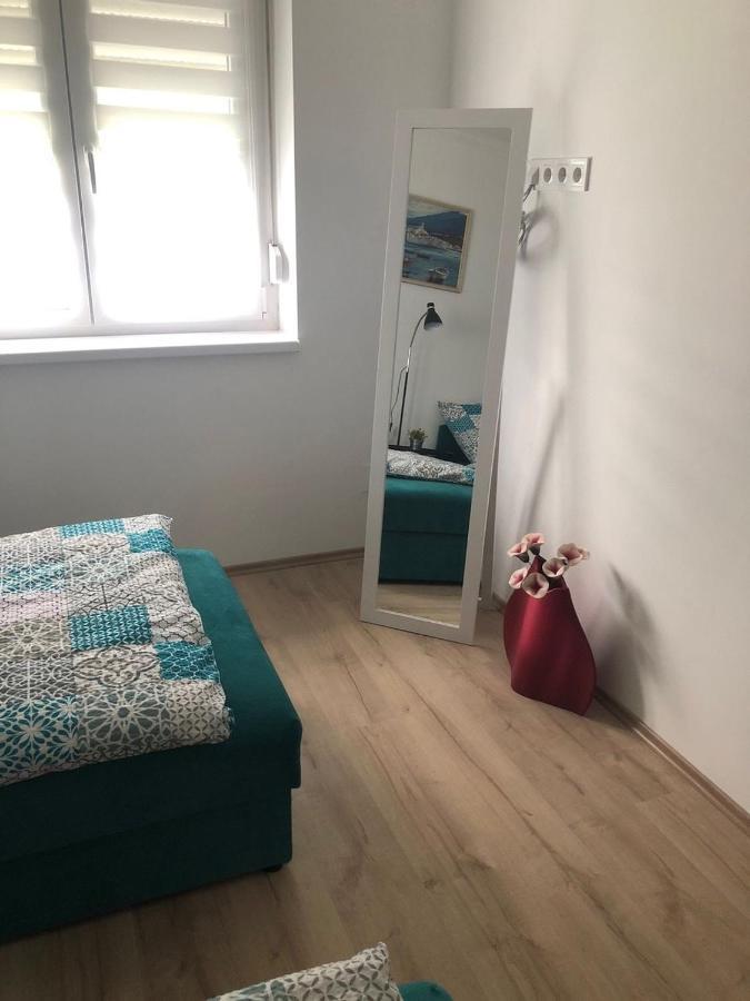 Kelemen Apartman Надьканижа Экстерьер фото