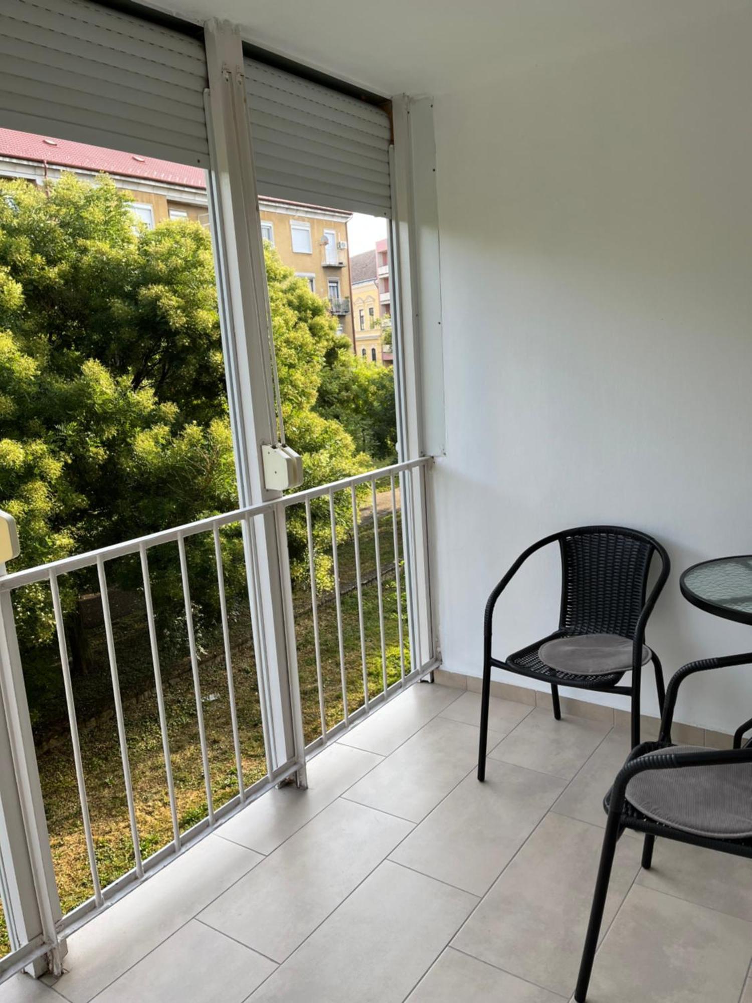 Kelemen Apartman Надьканижа Экстерьер фото